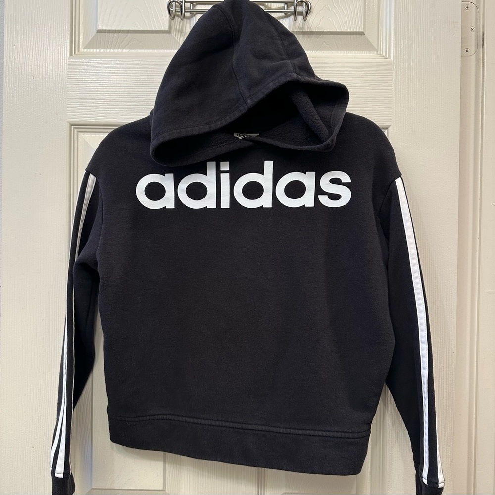 adidas Girls Black Pullover Cropped Hoodie Spell Out Sweatshirt Sz Medium 10/12